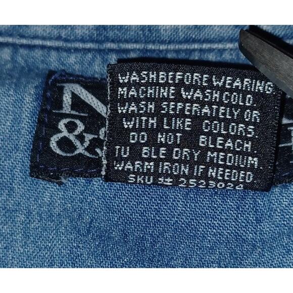 Vintage Jean Button Up Top Embroidered Garden and Butterflies Women's Small - Picture 6 of 6